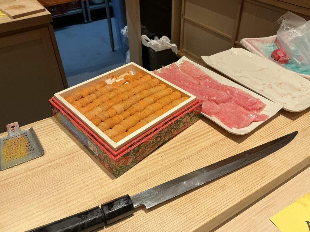 寿司清のカマトロと北海道のバフンウニ