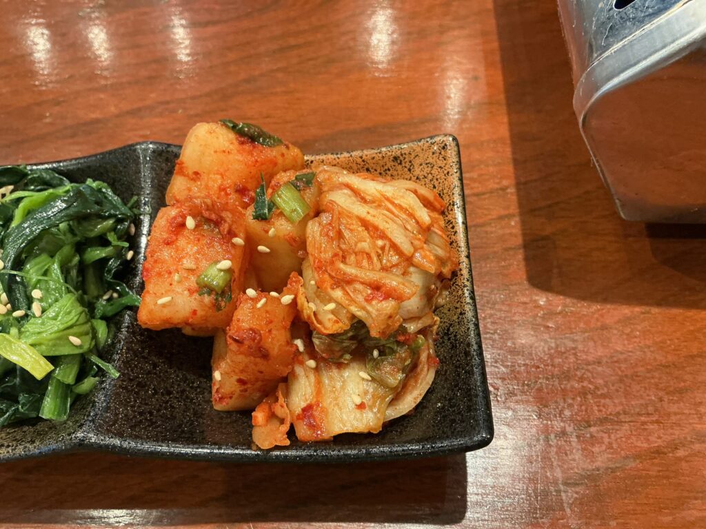 大阪焼肉うしとみのキムチ