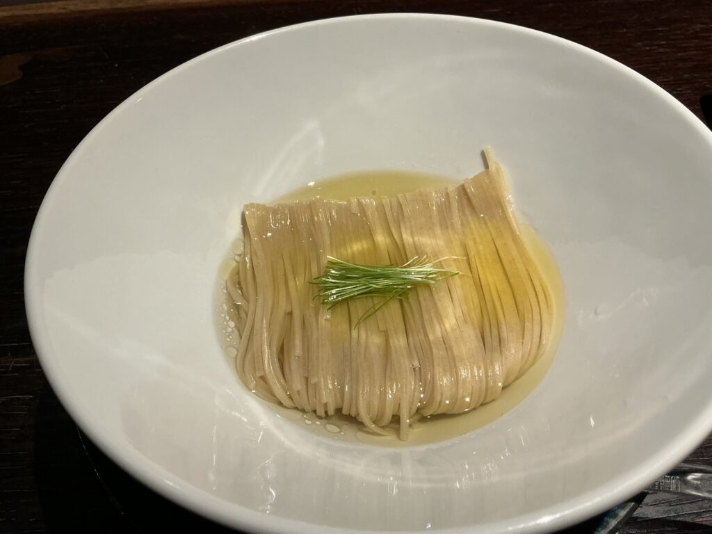 YAKITORI燃esの鳥ソバ