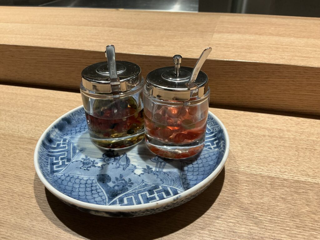 KHAOの魚醤とお酢を