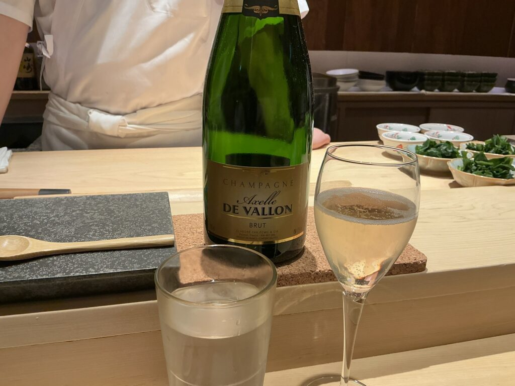 鮨結う紬のシャンパン