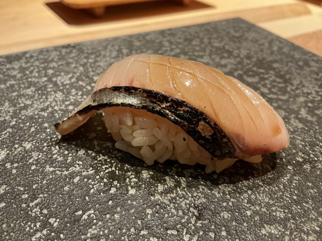 鮨結う紬のサワラ