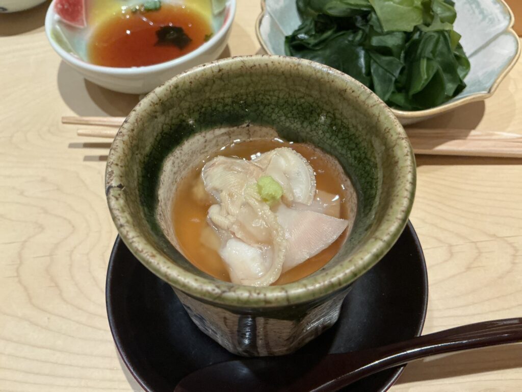 鮨結う紬の茶碗蒸し