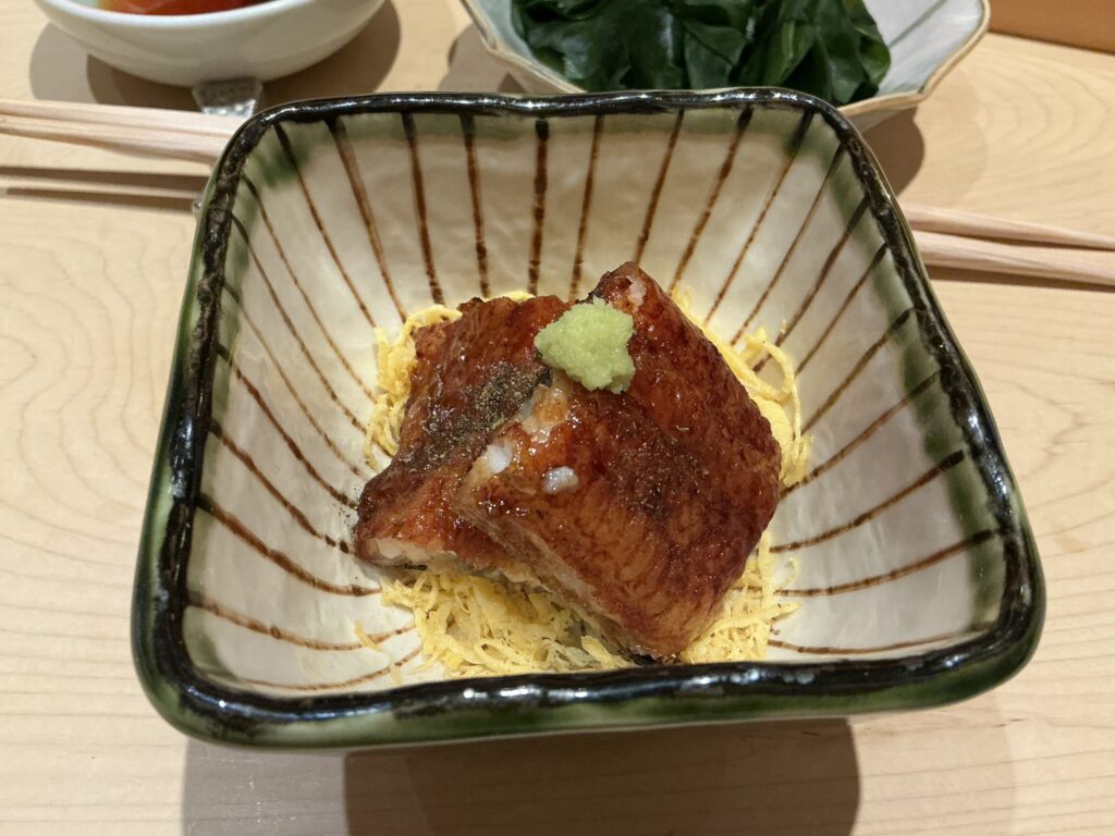 鮨結う紬のウナギ