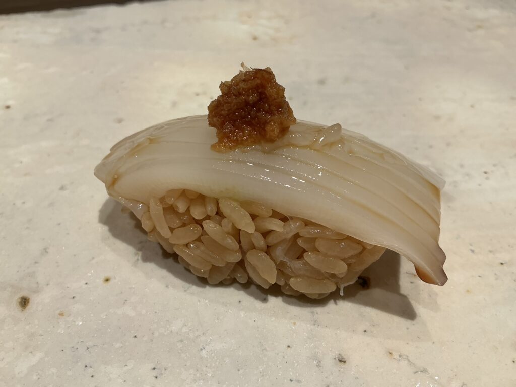 寿司清のシロイカ