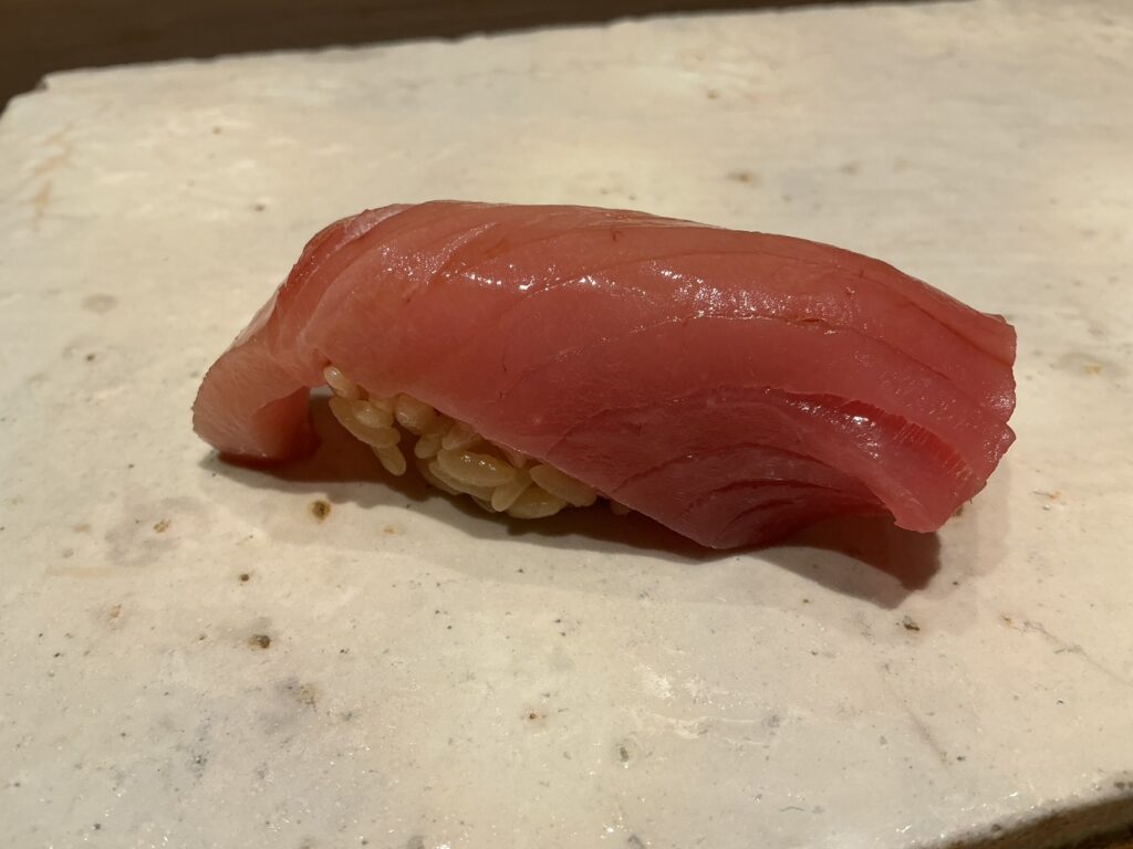 寿司清のメジマグロ