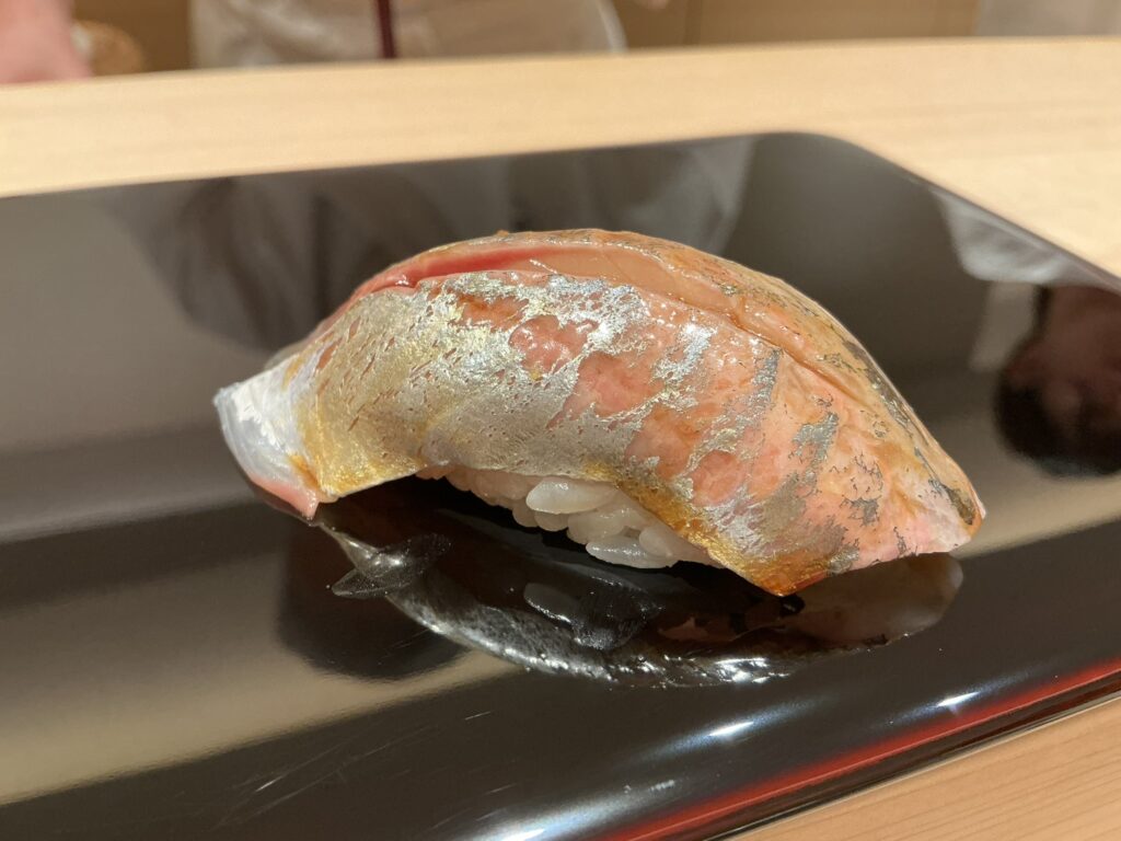 鮨みずかみのアジ