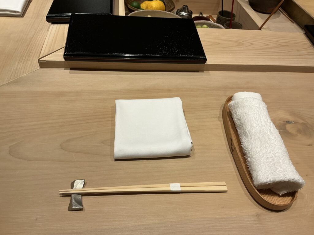 すし良月のカウンターセット