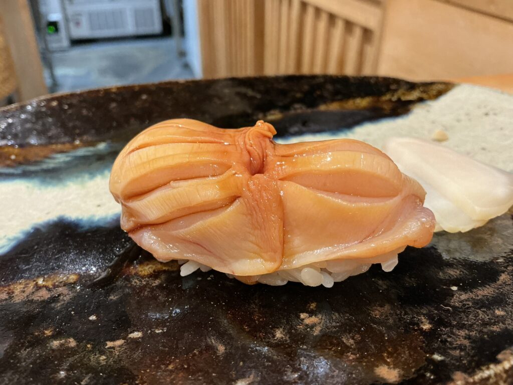 鮨美幸のアカガイ