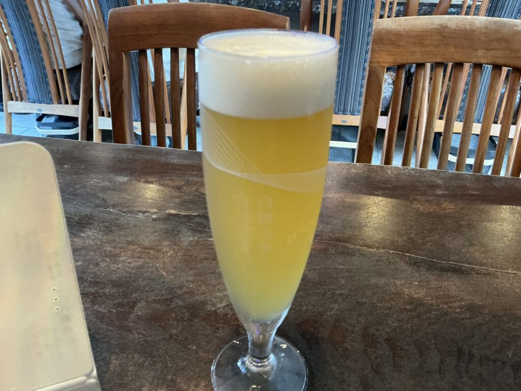 鉄板焼花のビール