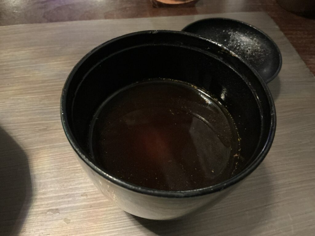 鉄板焼花のお椀