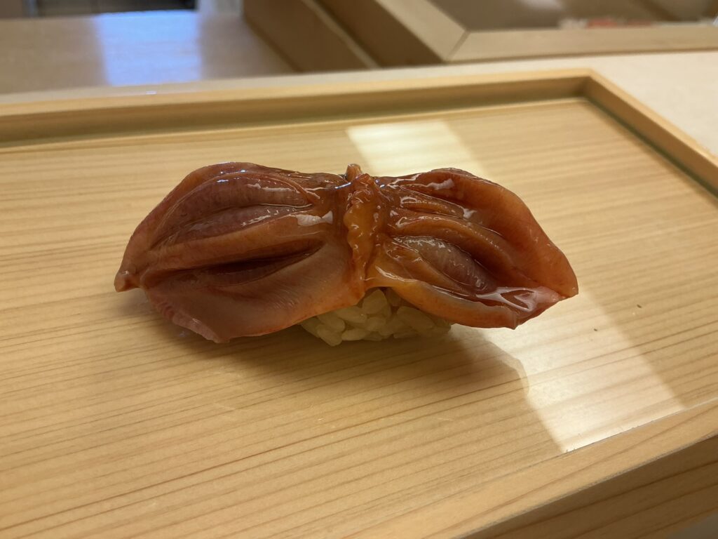 鮨おばなのアカガイ