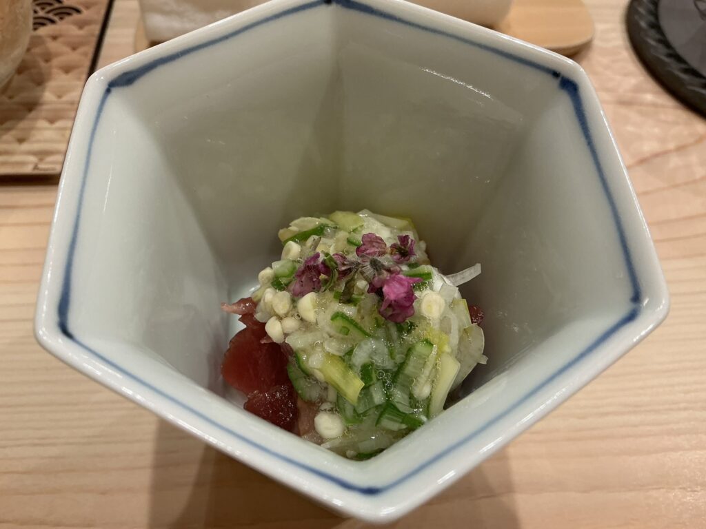 鮨かみなりのカツオ