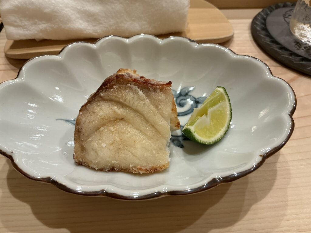 鮨かみなりのオナガダイ