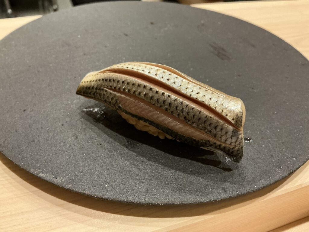 鮨かみなりのコハダ