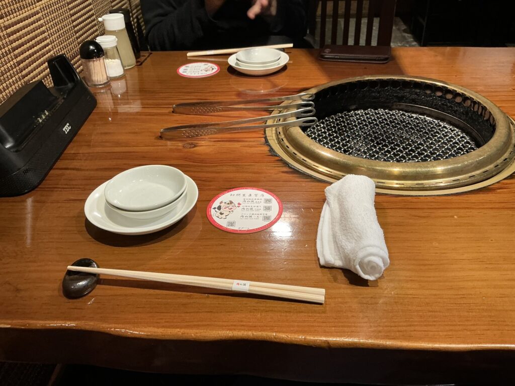 肉の頂のテーブルセット