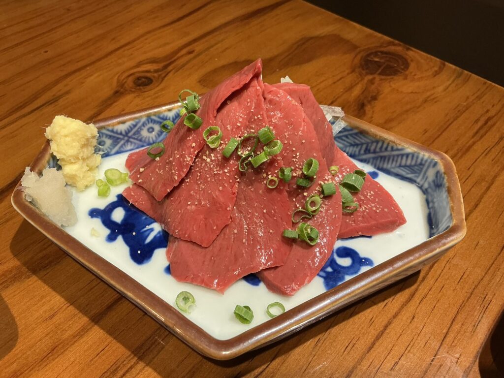 肉の頂のハツ刺し