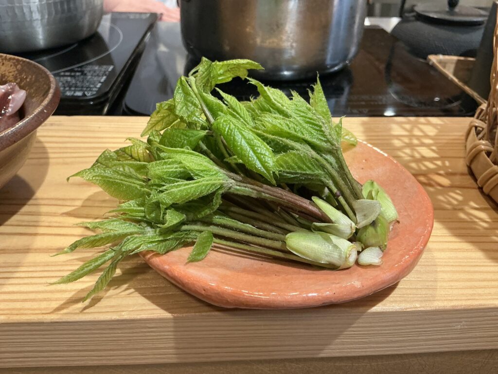 天ぷら浅沼のコシアブラ