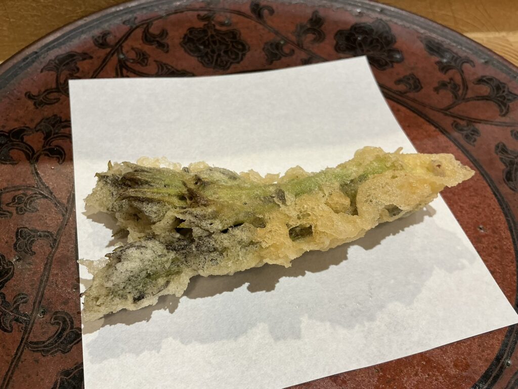 天ぷら浅沼のタラの芽