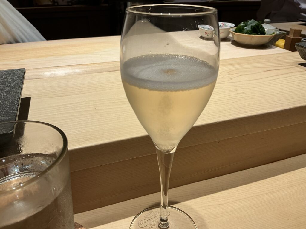 鮨結う紬のシャンパン