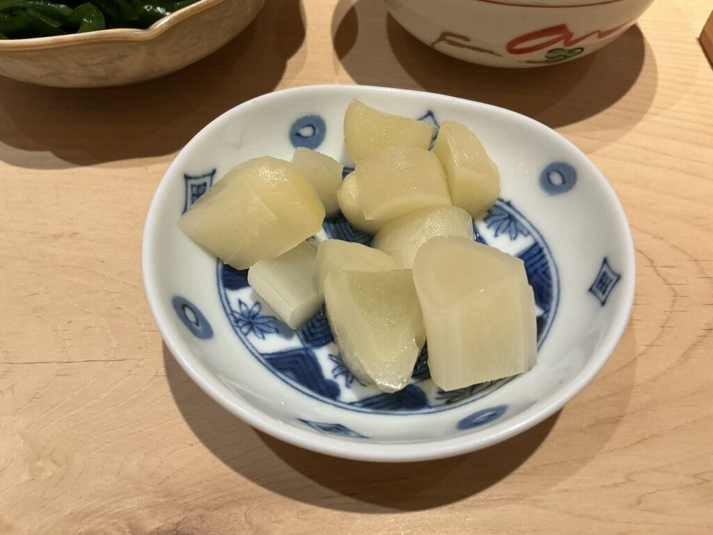 鮨結う紬のガリ