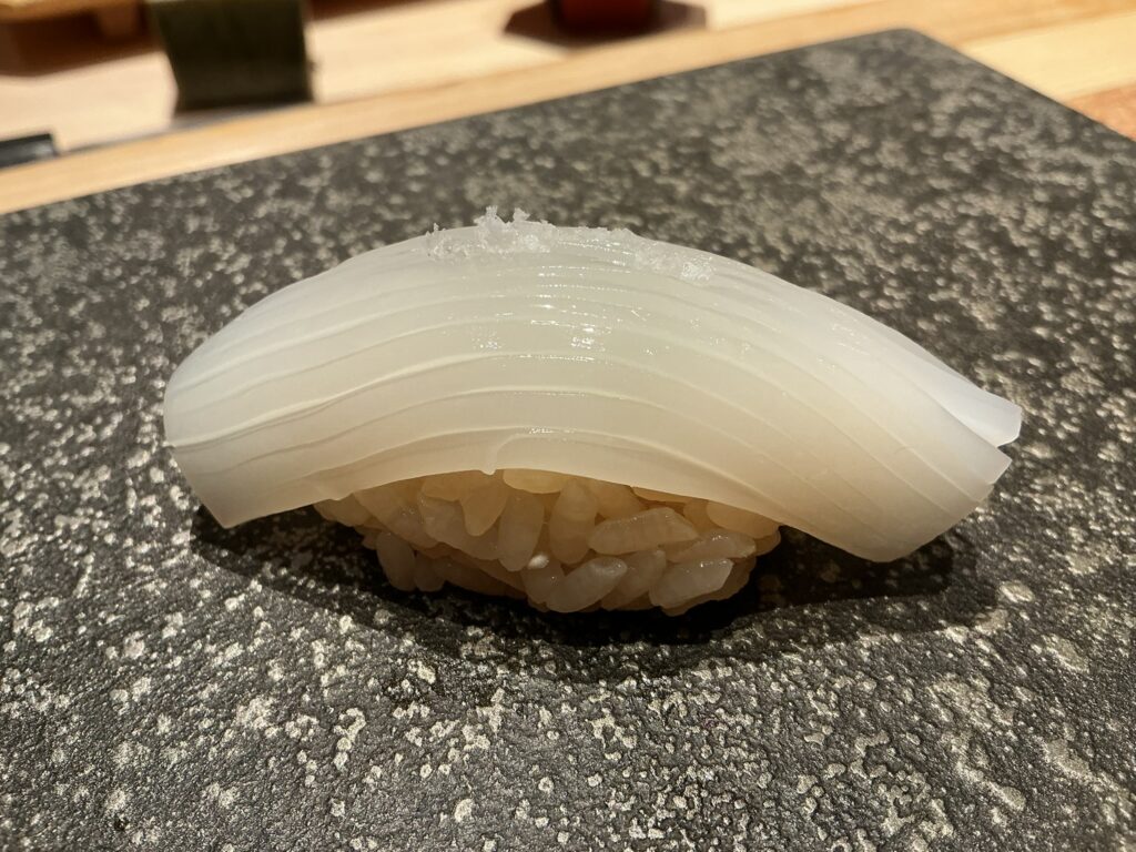 鮨結う紬のスミイカ