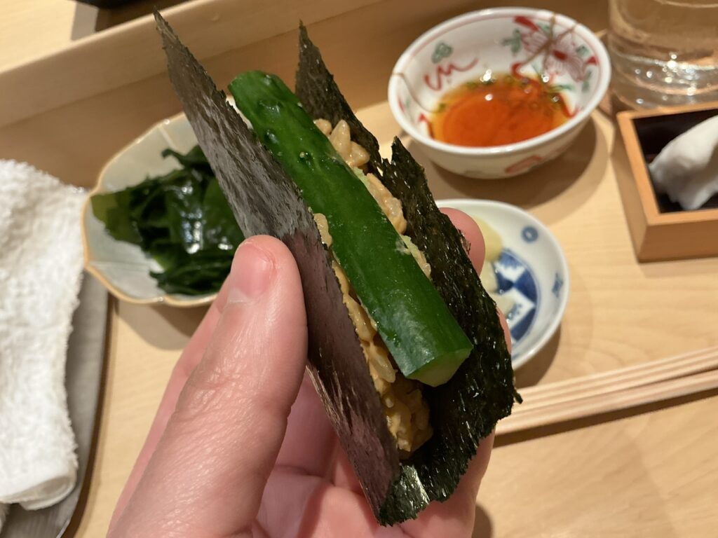 鮨結う紬のプリン巻き