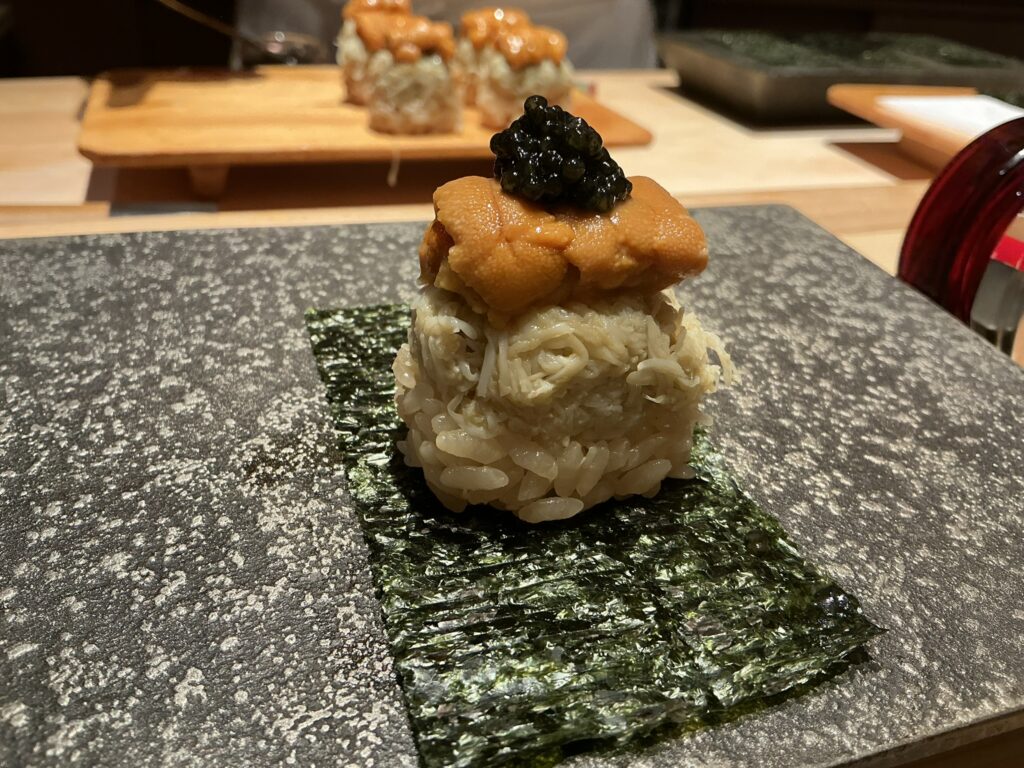 鮨結う紬の港区巻き