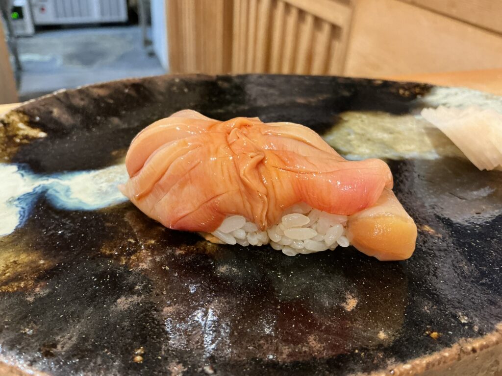 鮨美幸のアカガイ