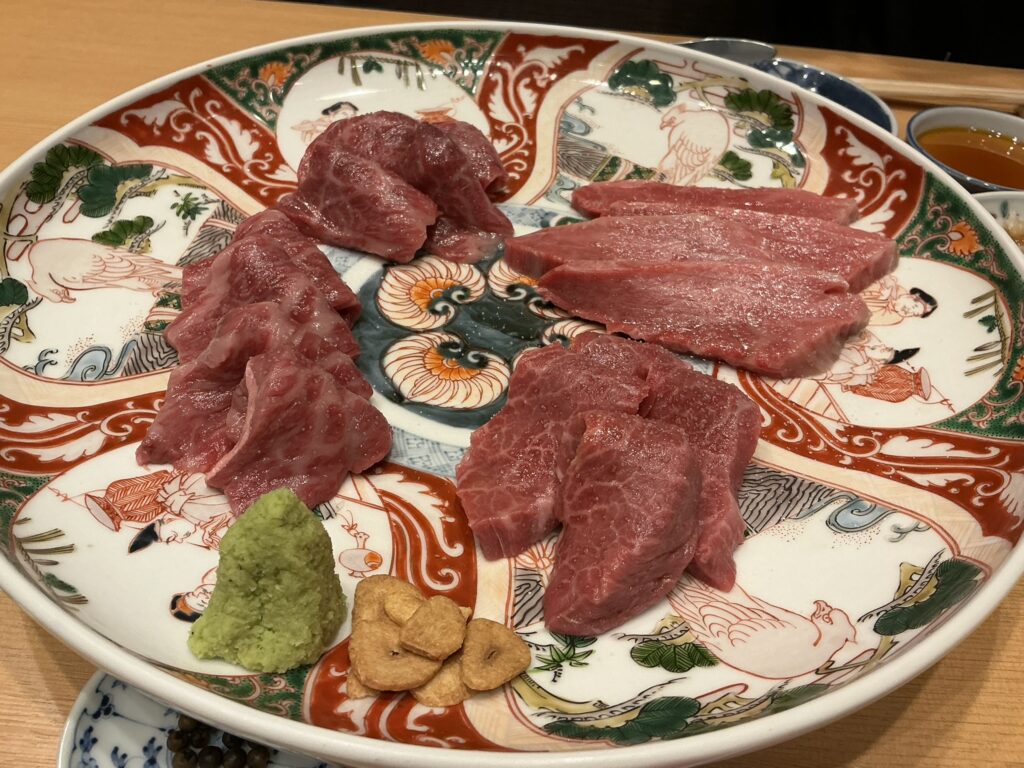 神戸焼肉金虎のリブマキ、ウワミスジ、イチボ、クリミ