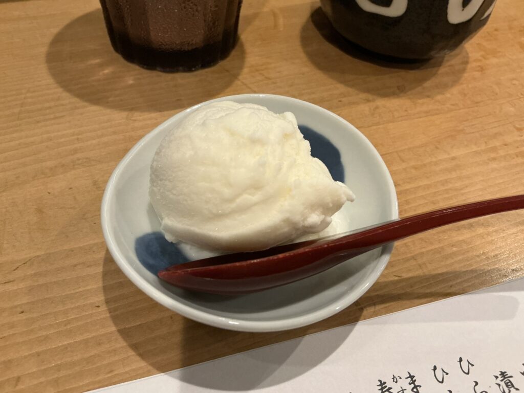 蛇の市の塩アイス