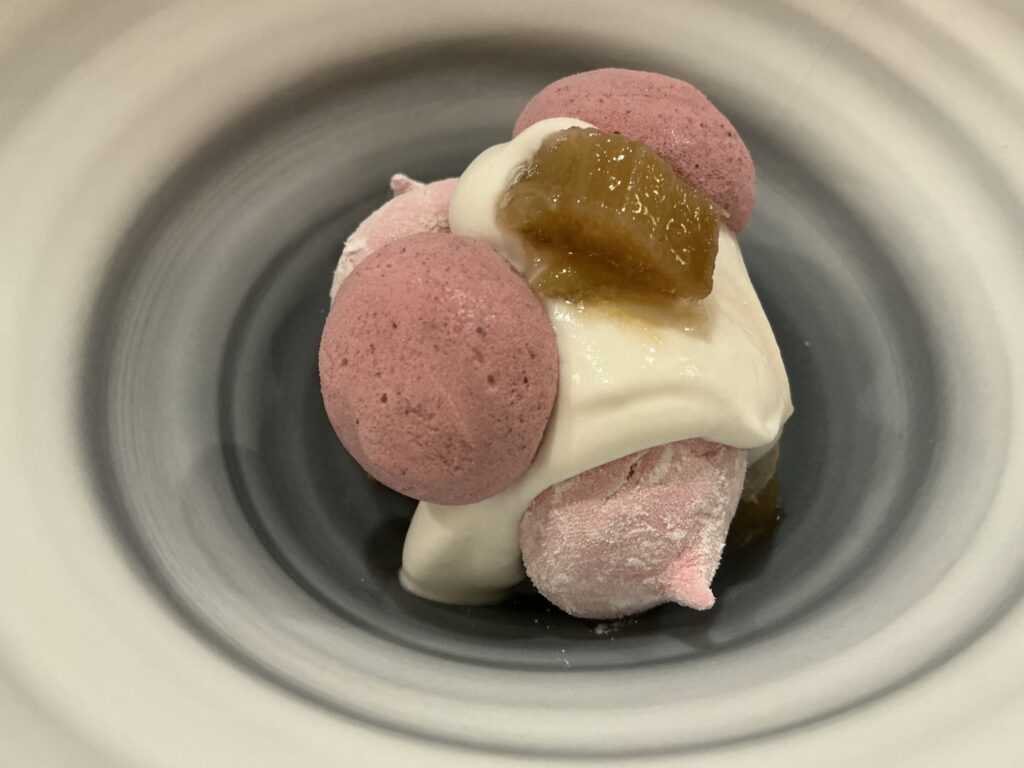 イル プレージョの森の苺 ルバーブ カシス