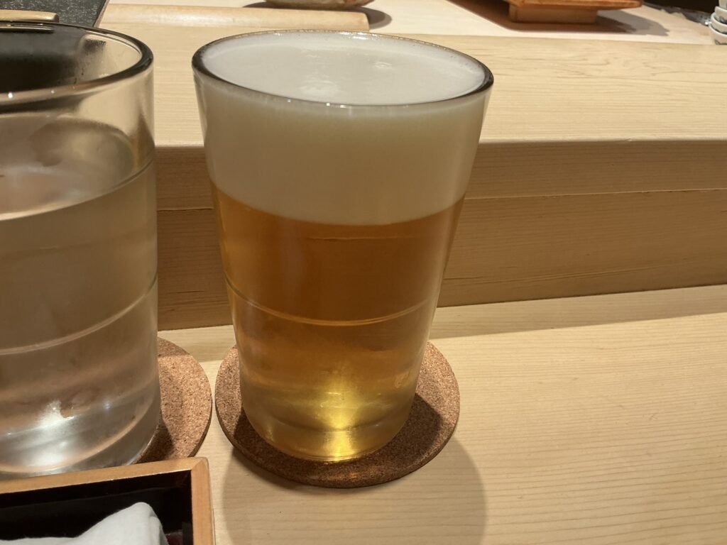 鮨結う紬のビール