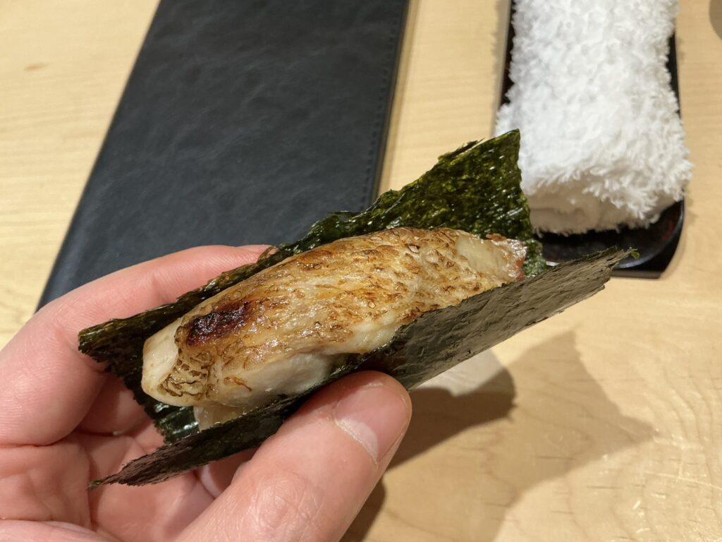 鮨結う紬のノドグロ