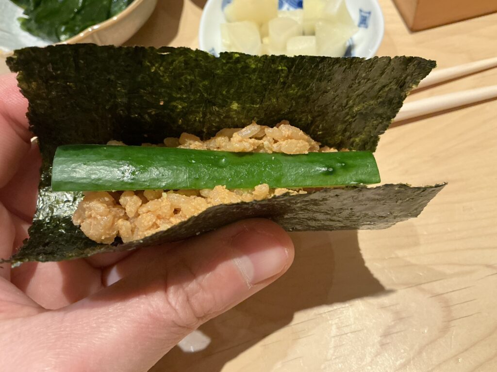 鮨結う紬のプリン巻き