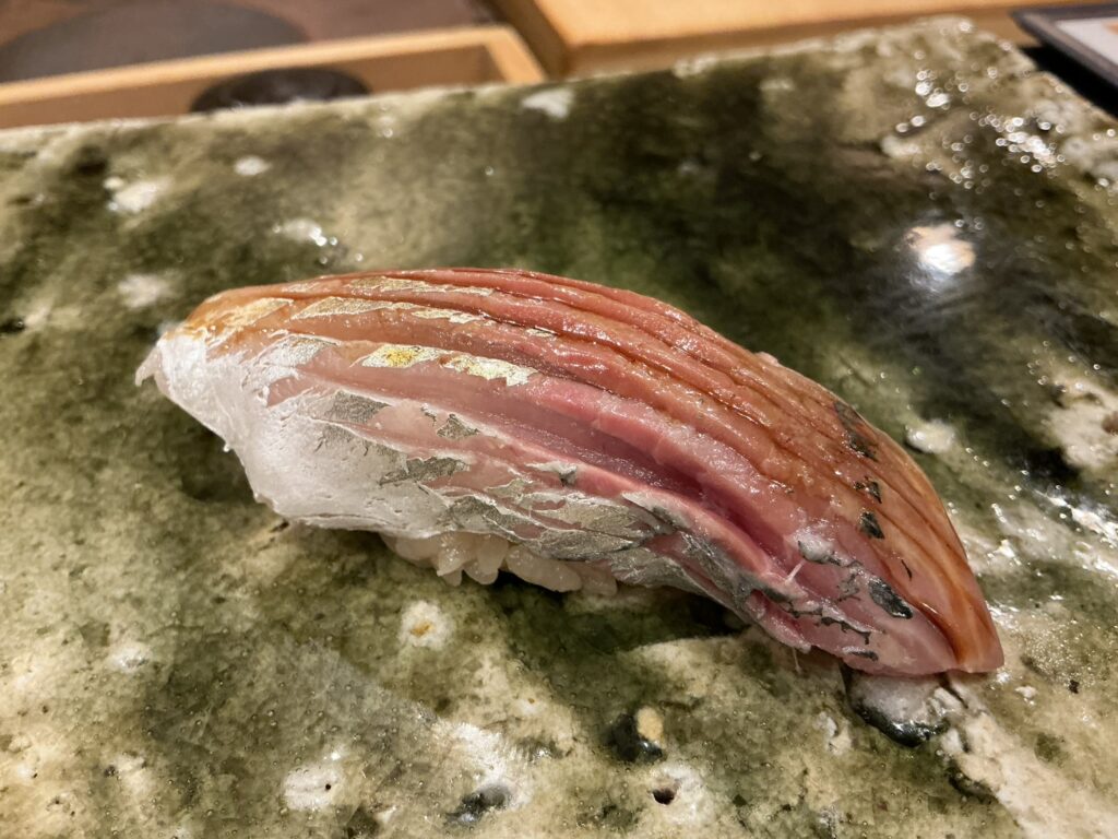 鮨桂太のアジ