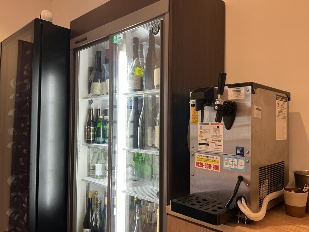 にゅーすてっぷの店内