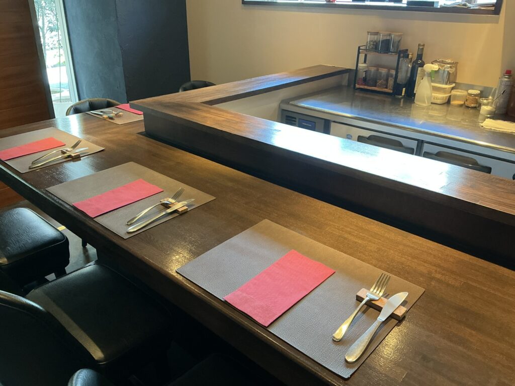 ルナ・エ・ガットの店内