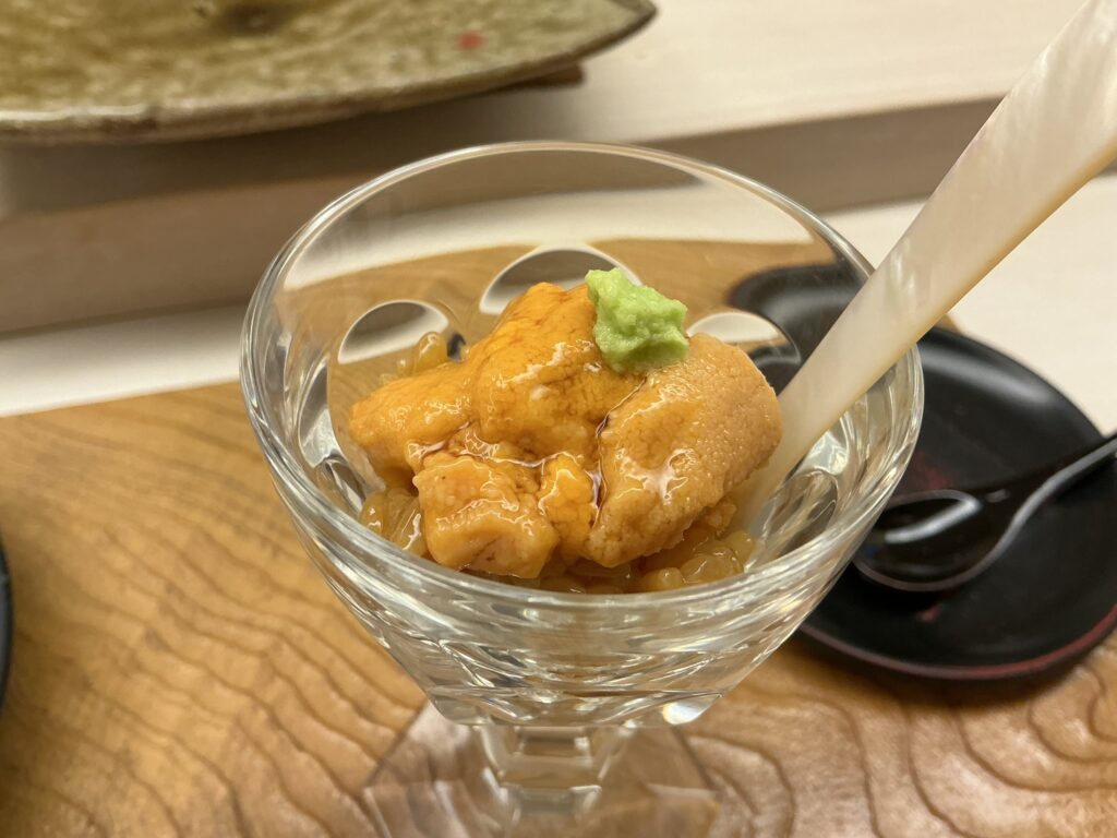 鮨おばなのウニパフェ