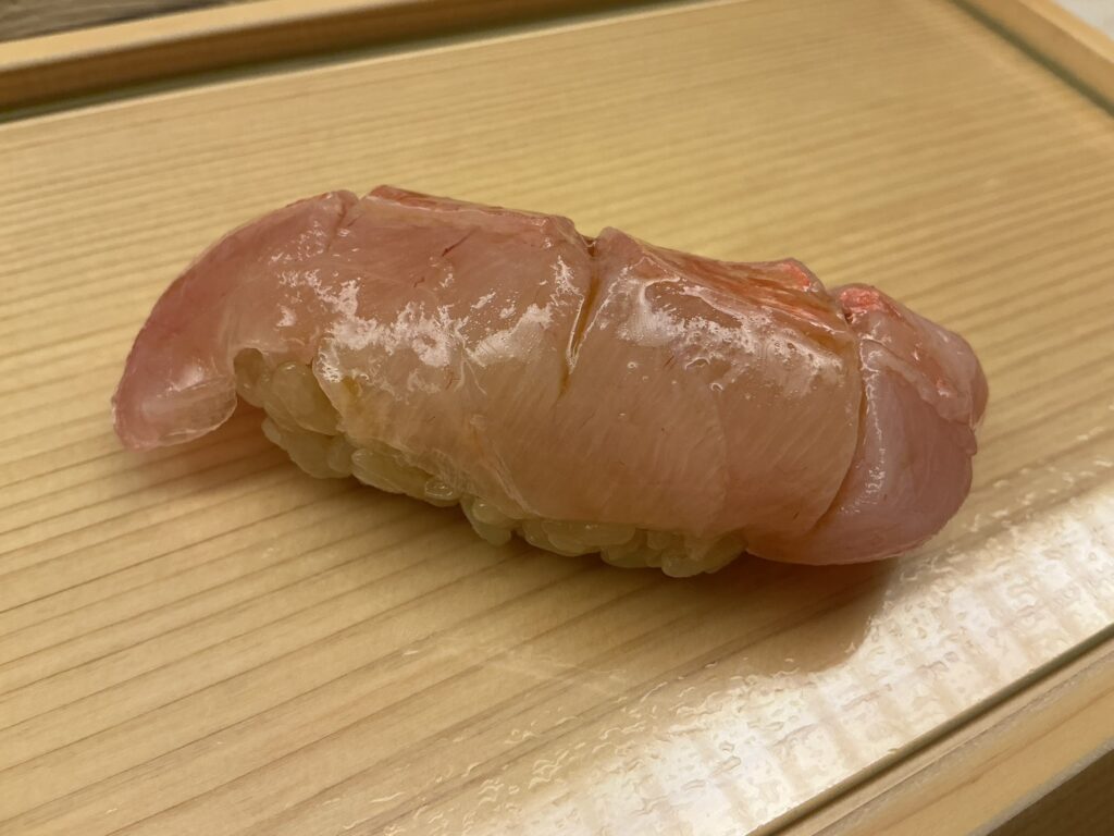 鮨おばなのキンメダイ