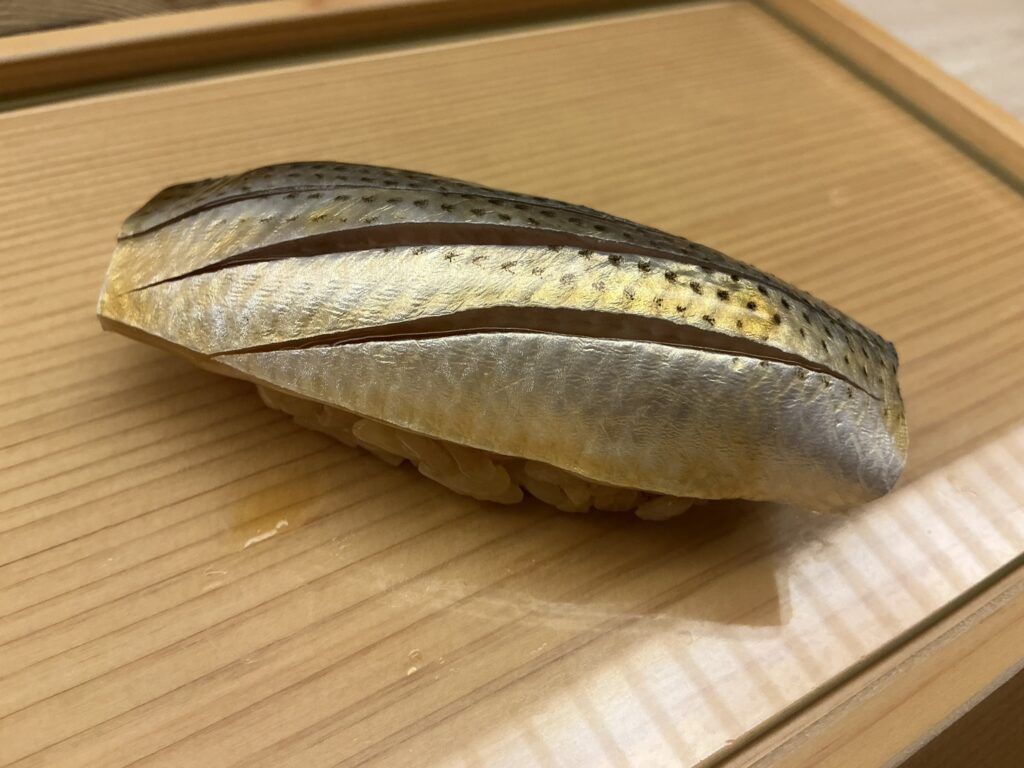 鮨おばなのコハダ