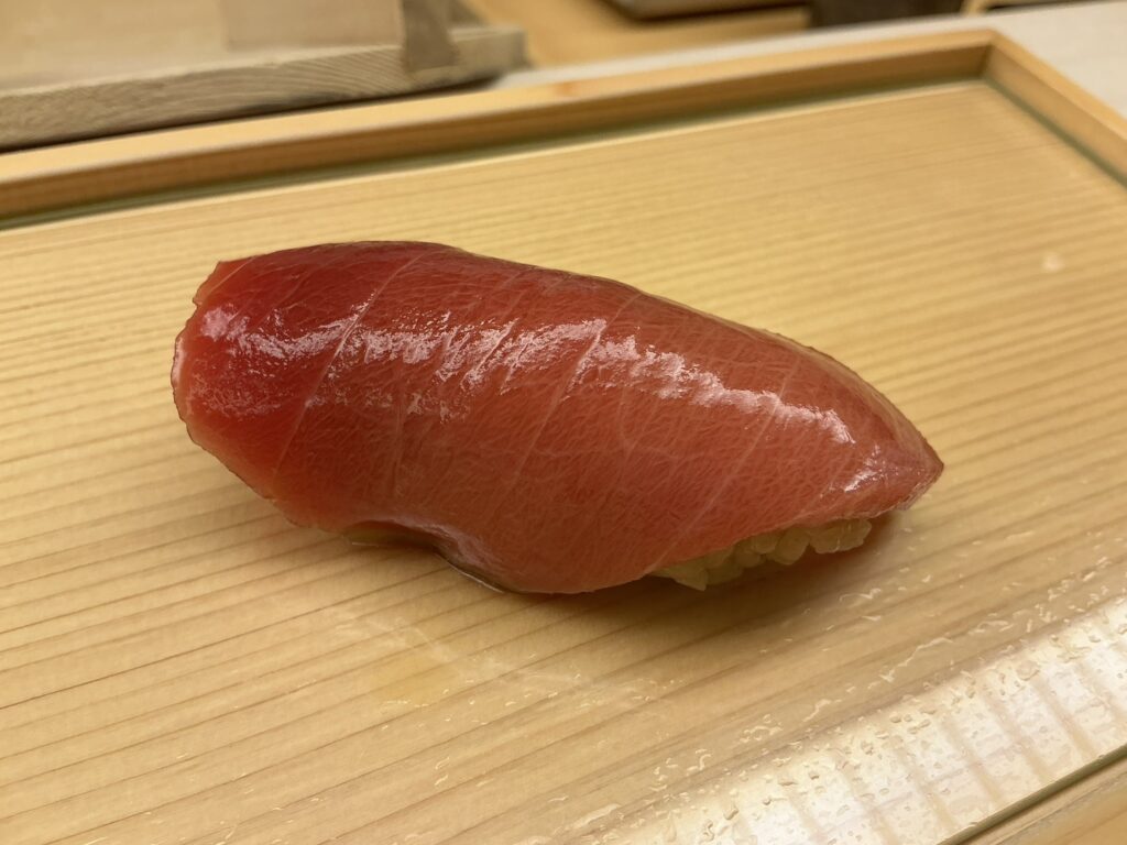 鮨おばなの中トロ