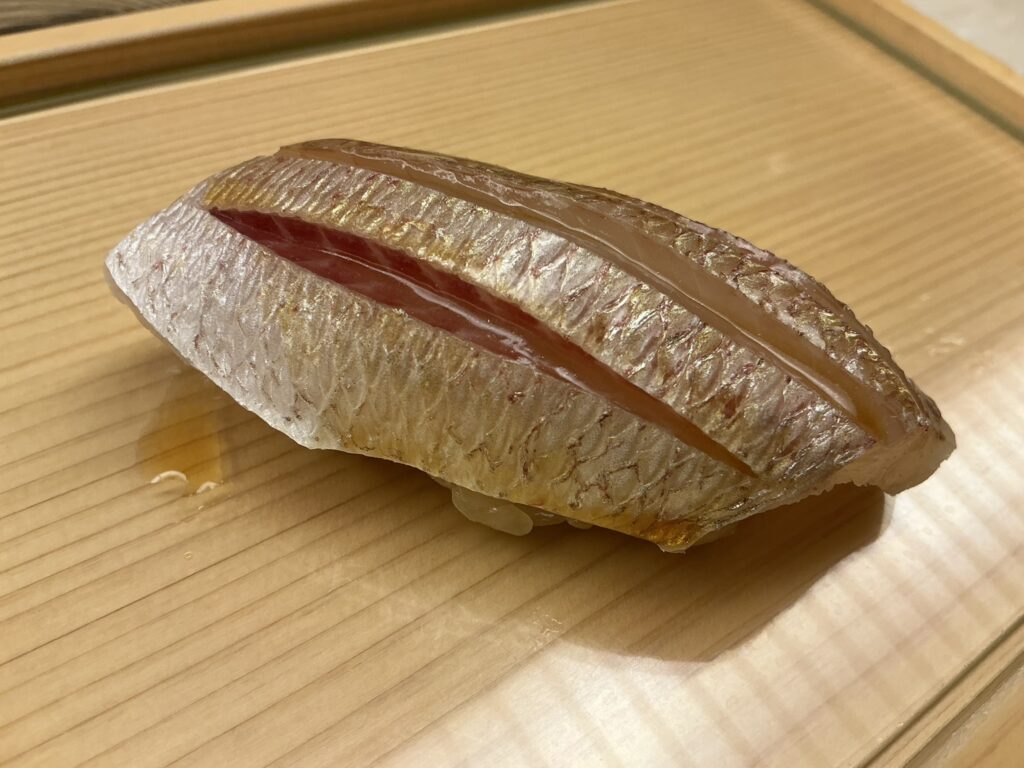 鮨おばなのカスゴ
