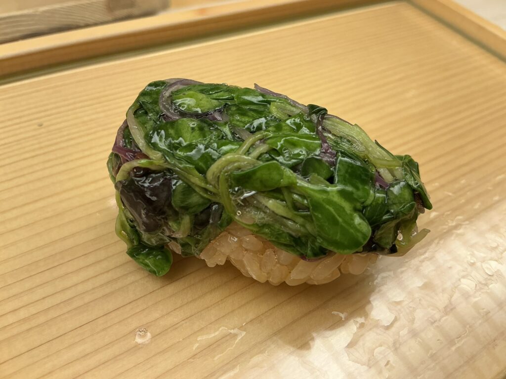 鮨おばなのカイワレ大根