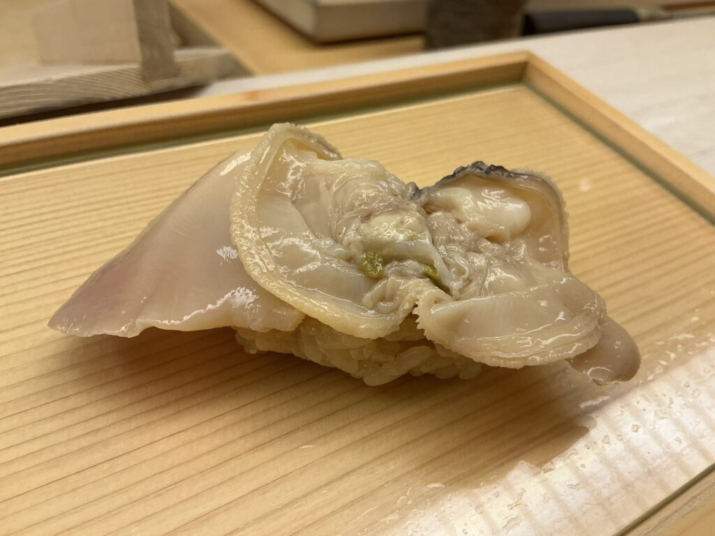 鮨おばなのハマグリ