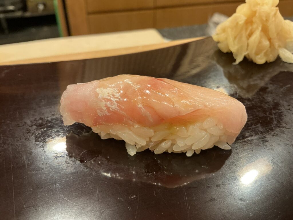 なか條のアカムツ