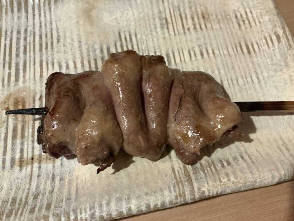 鳥とみのハツ