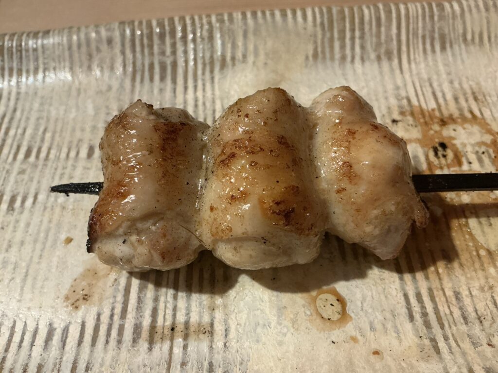鳥とみの肩肉