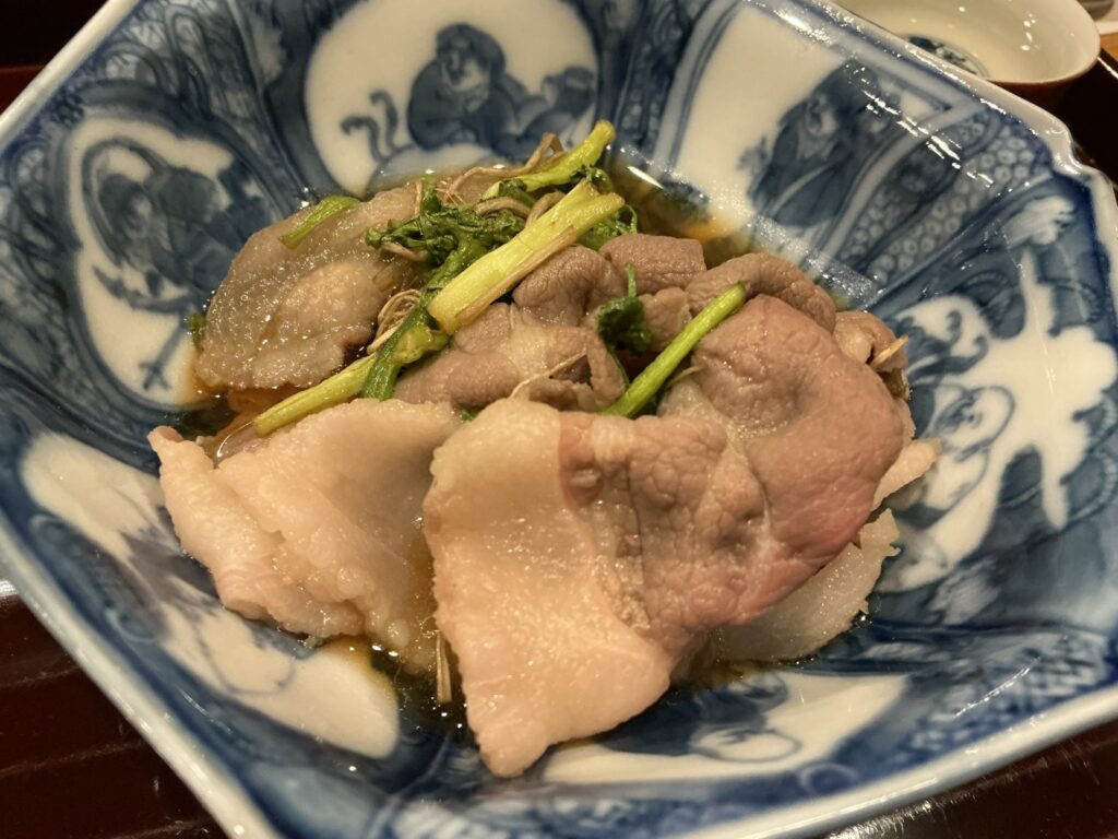 馳走 髙山のイノシシのロースとセリ