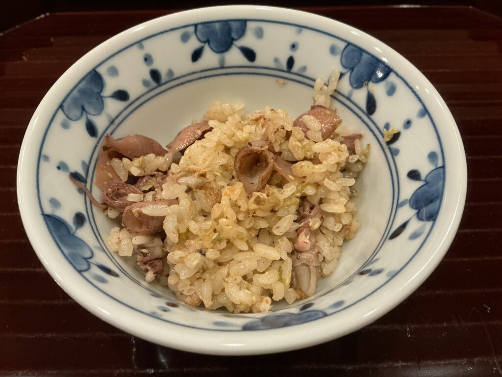 馳走 髙山のホタルイカとフキノトウの炊き込みご飯